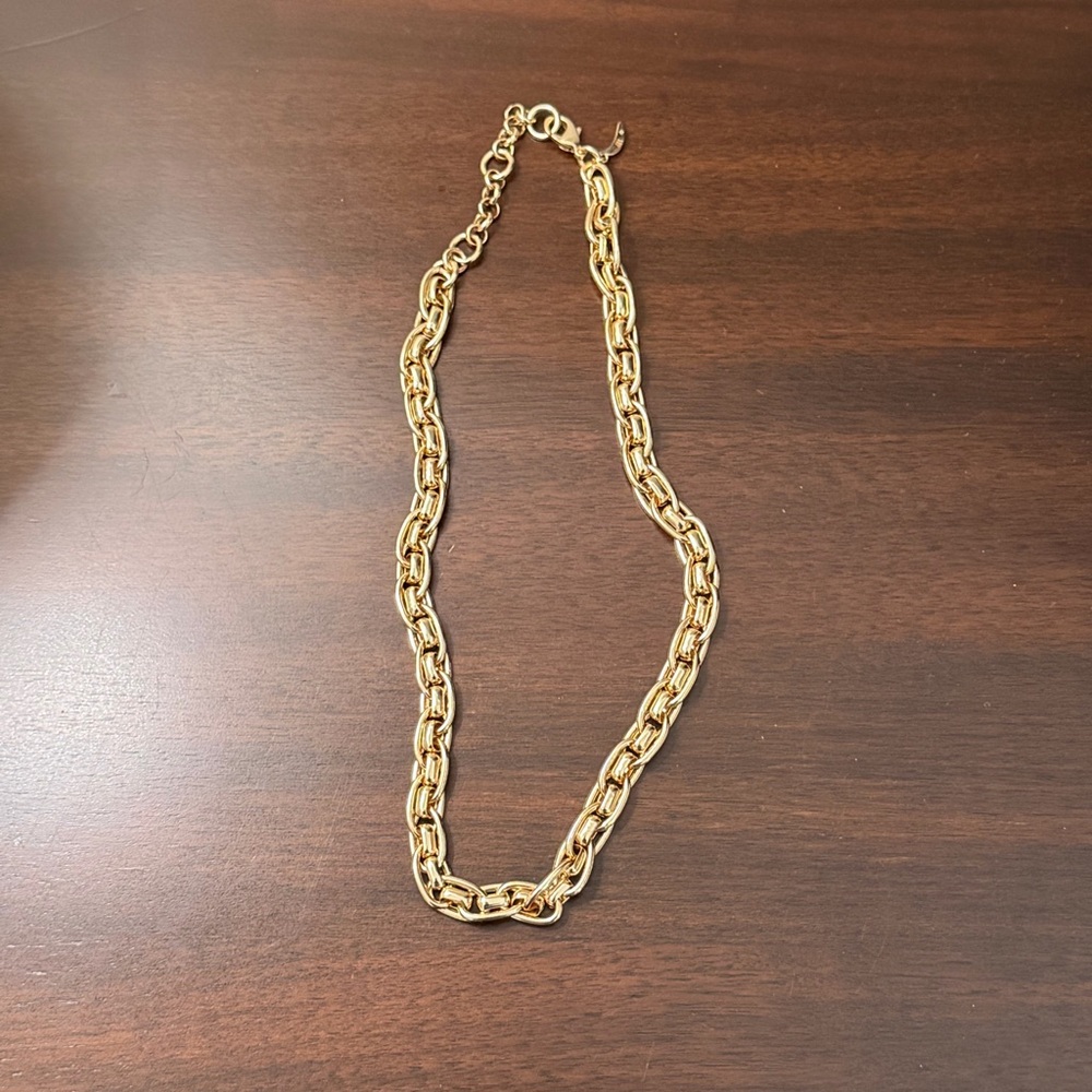 Banana Republic Chunky Chain Necklace | Gold Tone